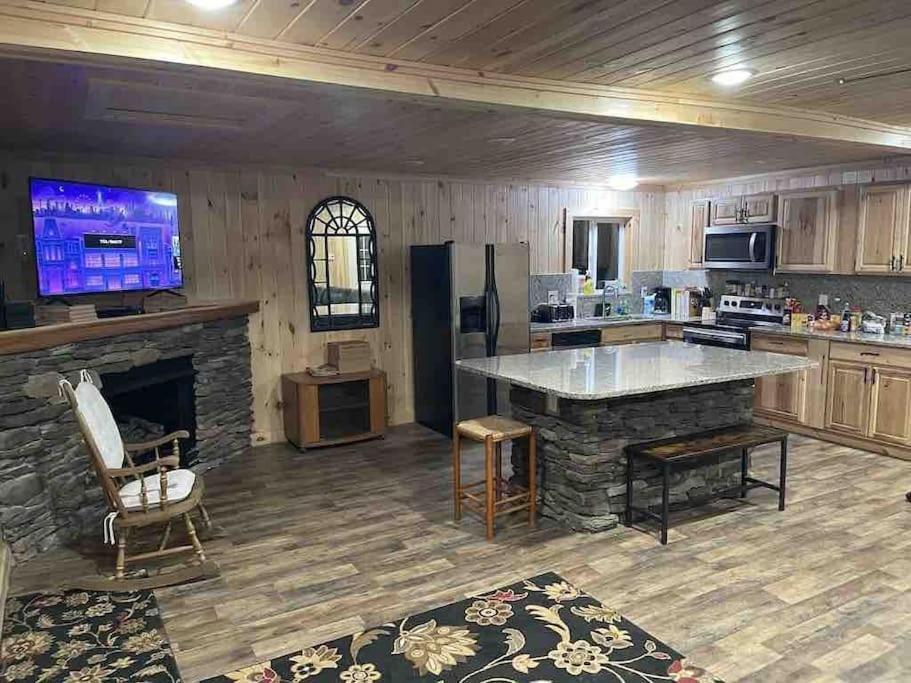Crestview-Spectacular 3 Bed 3 Bath 5 Min To Slopes Villa Banner Elk Exterior photo